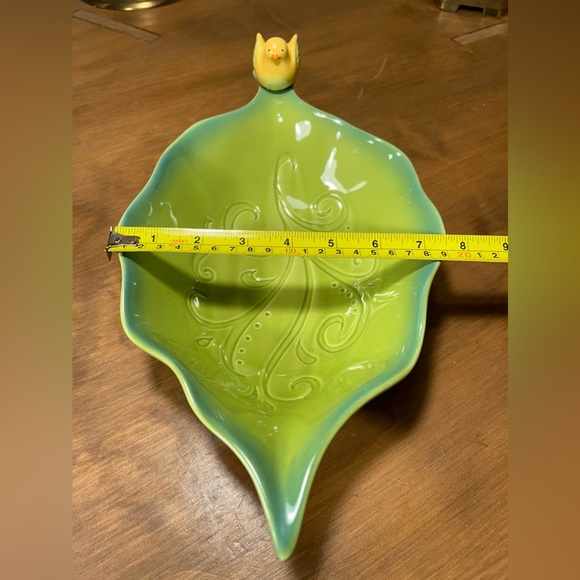 Grasslands Road Ceramic Green Leaf Serving Bowl Dish with Yellow Bird 13x7.5" - Picture 6 of 7